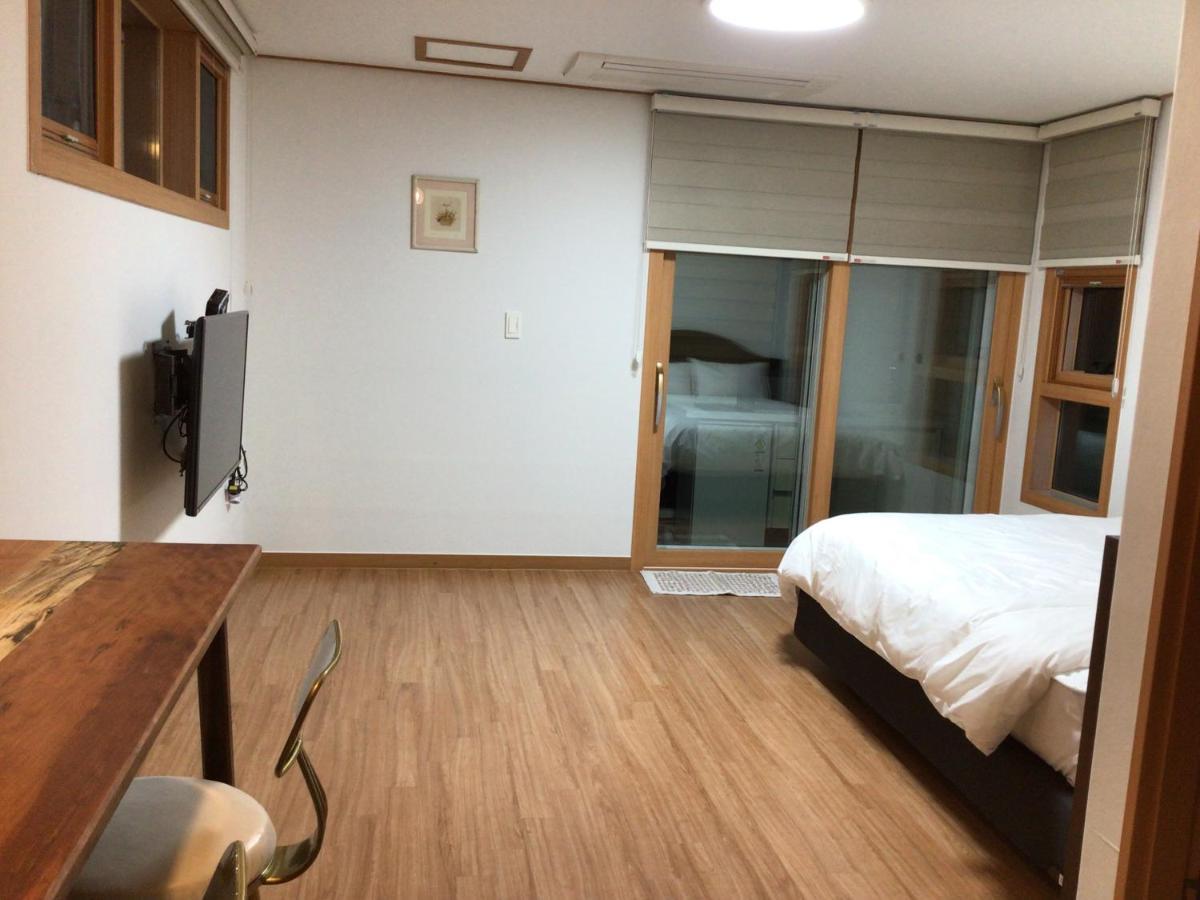 Sungsan Woori House Pension Szogüpho Kültér fotó